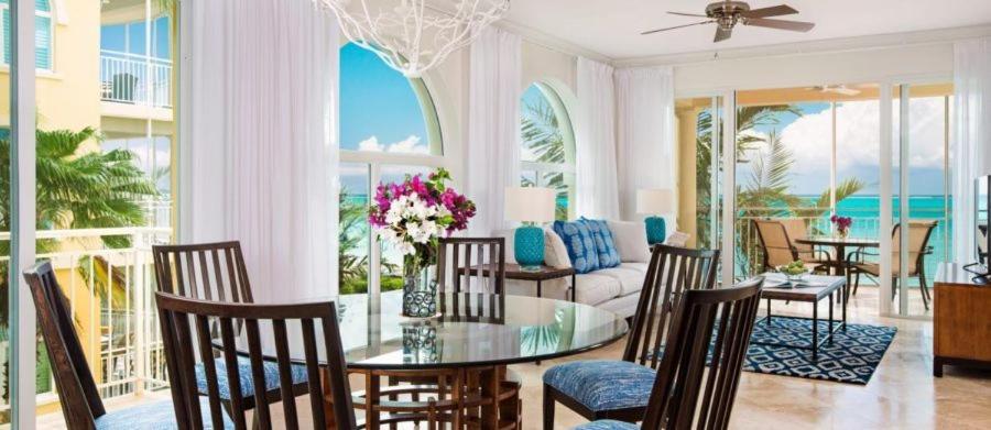 The Tuscany On Grace Bay Εξωτερικό φωτογραφία